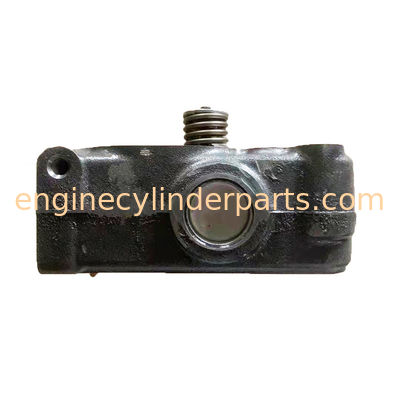 Komatsu 3D84 3D84T Cylinder Head Parts Diesel Engine YM771058-11700