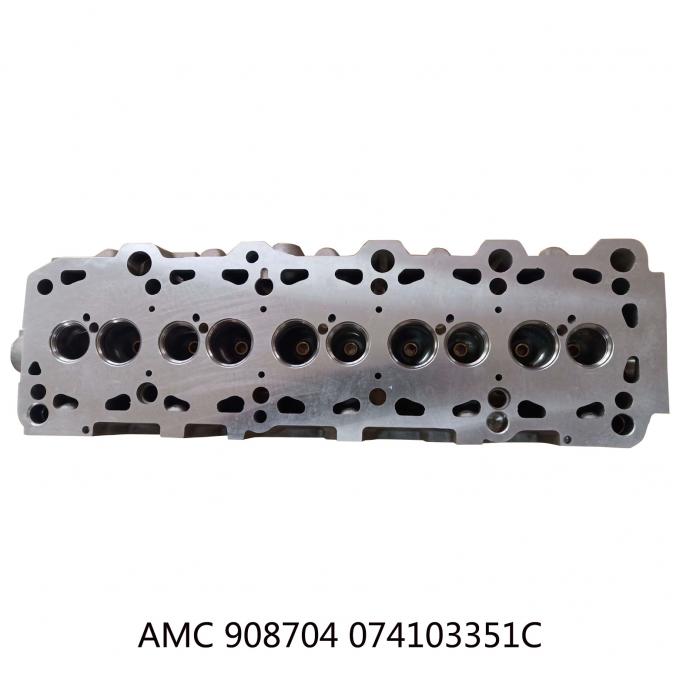 Cylinder Head Of Engine VW LT 2.5 TDI BBF / 074103351C